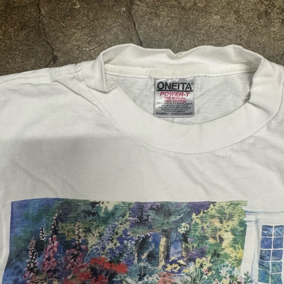 ONEITA POWER-T Mens XL White Graphic T-Shirt Vintage A Garden Story Floral Art 9 - Picture 4 of 7